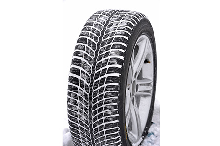 Bridgestone Blizzak LM 32 S